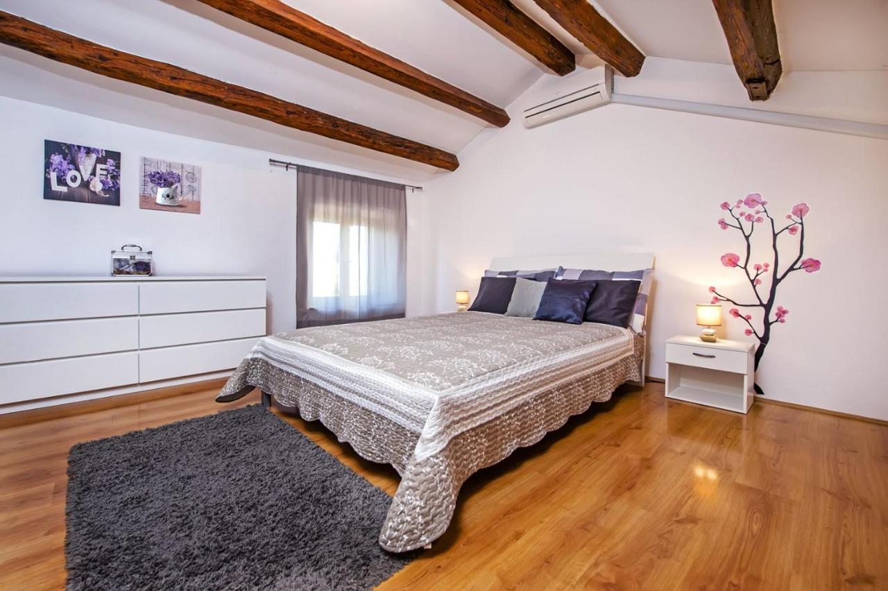 Holiday Apartment Daria 20 Rovinj Eksteriør bilde